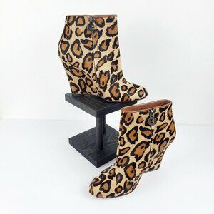 Sam Edelman Women's Wilma Leopard Print Calf Pony Hair Ankle Booties Sz 8M NWOB